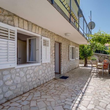 Sheshe Apartment Mali Losinj Bagian luar foto